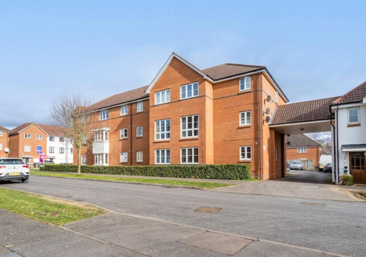 Peniel Properties - Welwyn Garden City Exterior photo